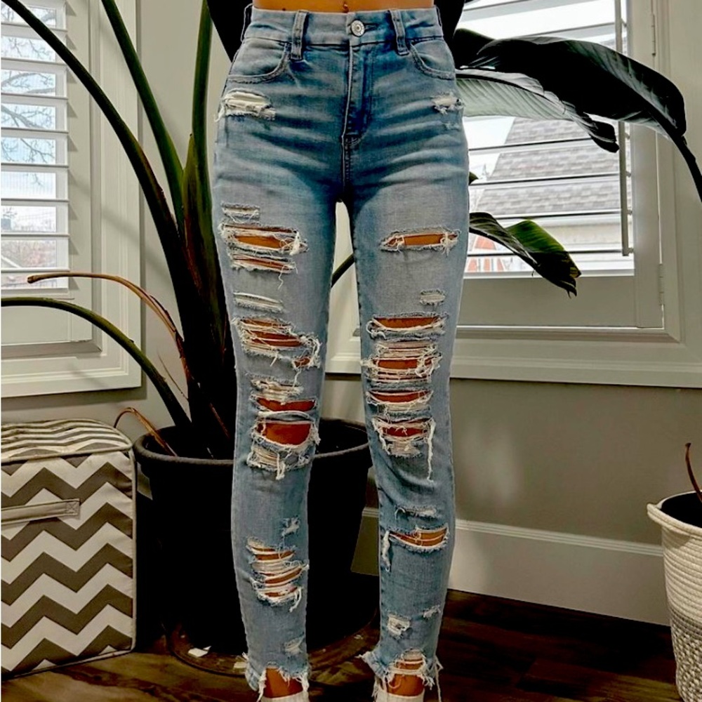 LADIES AE jeans